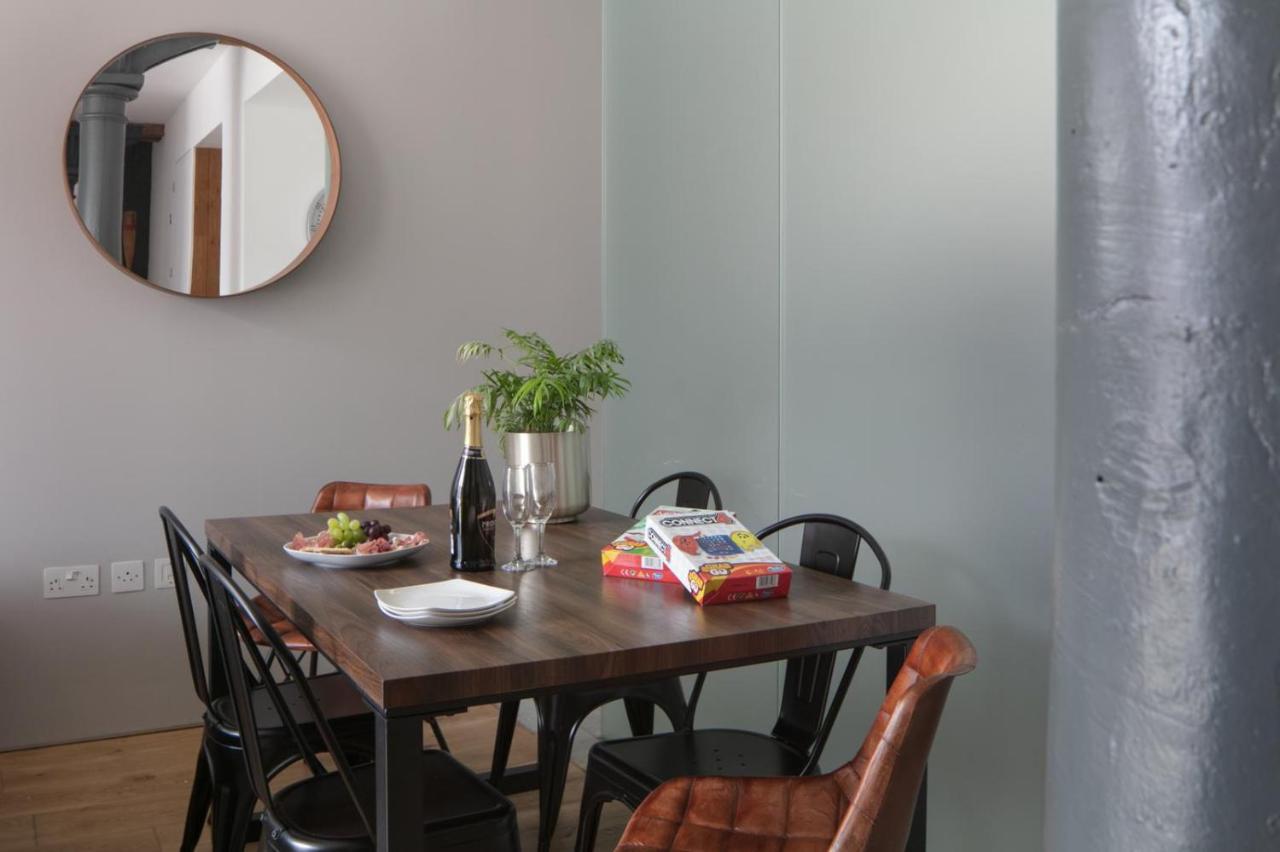Two-Bedroom Apartment At Royal William Yard, 普里茅斯 外观 照片
